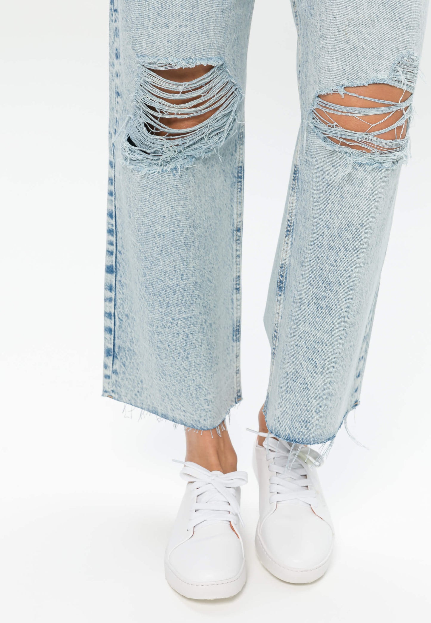 Wide Leg Original Ripped 0/03 – NOWA Jeans